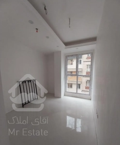 آپارتمان ۱۰۰متری ۲خوابه نوساز کلید نخورده فلکه دوم