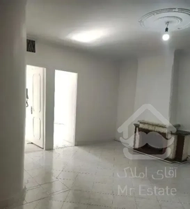 دوخوابه با انباری روبه آفتاب