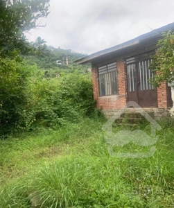 باغ ویلا قدیمی با جواز ساخت