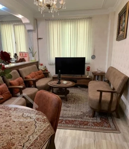 45متر/خوش نقشه/آسانسور دار/بازسازی شده/تاپ لوکیشن