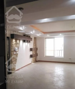 فروش آپارتمان آسانسوردار/ اواسط کوچه جمشیدی