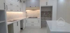 ۱۰۰ متر آپارتمان بازسازی شده شیک خوش نقشه