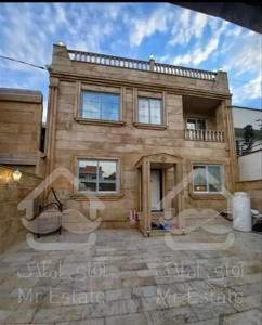 ویلااستخردارلوکس و مدرن