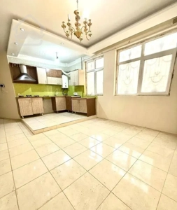 ۵۰ متر فول امکانات /. سالن پرده خور