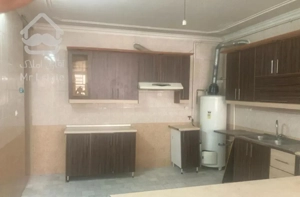 نیم طبقه پشت انتقال خون