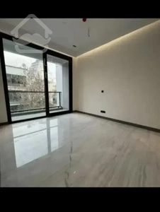 ۱۱۴متری/چهارباغ غربی/ نوساز/ بدون مشابه