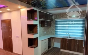 سیصد متری سند دار