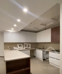 ۱۳۵متر۳ خواب ولیعصر بلوار کشاورز