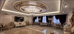 آپارتمان ۳۰۰ متری  شیک  شخصی ساز