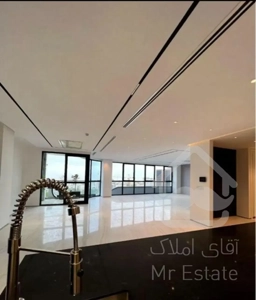 ۱۶۰متر/جلال قبل معلم/جنوبی/نورگیر تالاری/بازدیدآخر