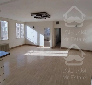 ۸۰مــتــر/دوخـوابــه/سـالـن پـرده/سه نـبـش