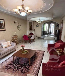 ۱۷۵ متری در ۳ طبقه تک واحدی