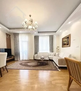 62متر - 2خواب/ فول امکانات / غرق نور / تراورتن