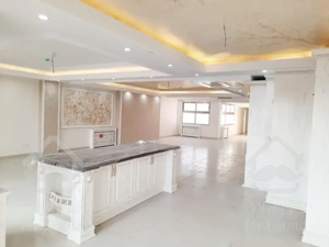 ۲۰۲متر نوساز بدون دیوار مشترک. تراس قابل چیدمان