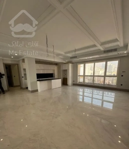 قیطریه۱۴۳متر خوش نقشه ویو عالی فول امکانات