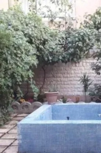 150متر آپارتمان/120متر حیاط اختصاصی