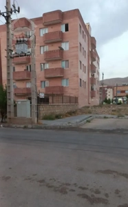 شهرک گلستان امیرکبیر۷ ۷۵متری دست رسی به امکانات
