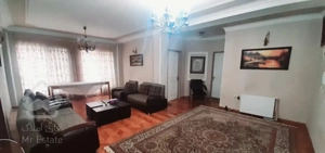 آپارتمان ۱۱۰ متری بالاتر از میدان معلم