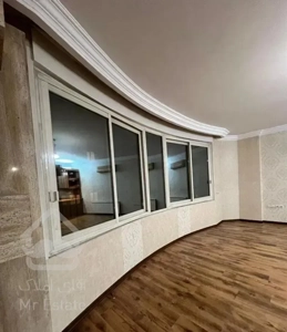 ۱۳۰مترآپارتمان فوول امکانات*هفت تیرچسبیده به مترو