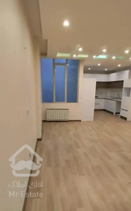 ۶۲متر / معین / سالن پرده خور /مجرد و خانواده