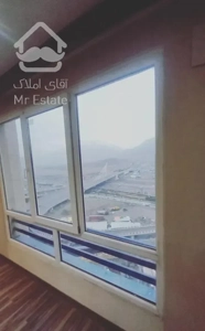 برج ۱۱۳ متری سه خوابه بازسازی شده