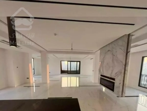 * بلوار سجاد آپارتمان ۲۶۵ متری دونبش بازسازی شده *