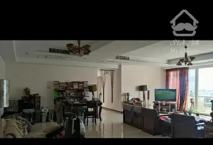 اردستانی مروارید شهر ۱۵۵ متر ۳ خواب  دریاچه چیتگر