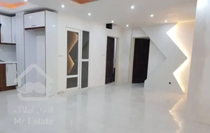 ۸۰متر/دوخواب/فول امکانات/سالن پرده خور