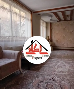 آپارتمان ۷۵ متری حیاط در اختیار محک