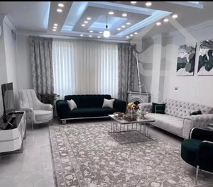 ۸۶ متر*تک واحدی*سالن پرده خور*بدون مشابه