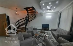 ویلا لب لب اب