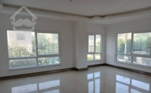 ۱۳۷ متر / بر اصلی طالقانی / فروشنده واقعی