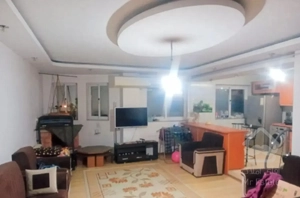 آپارتمان۱۰۰متری شیک خ تهران مهتاب