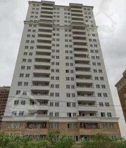 آپارتمان ۱۲۱ متری دو خواب نوساز برج سفید