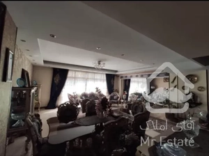 آپارتمان ۲۴۰متر قیطریه