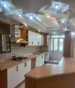 واحد۱۰۷متری نیاوران/باهنر