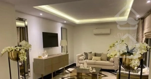 فروش آپارتمان طبقه سوم ۱۲۵ متر در بلوار طالقانی