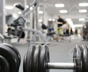 ۱۵۰‌متر ، تاپ لوکیشن رونیکا برج‌مسکونی