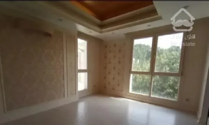 آپارتمان ۱۲۷ متر ۲ خواب/مشاعات آبی