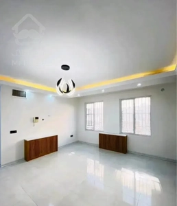 ۶۸متر فول(۶واحدی)زیر قیمت فروش فوری(سندتکبرگ