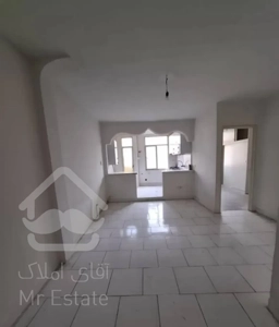 ۴۴متر رهن و اجاره / املاک دِلفان