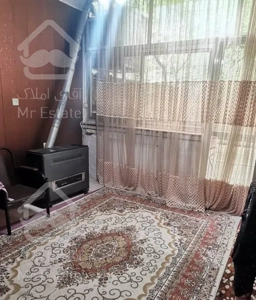 76متر+50مترحیاط اختصاصی(بر خیابان کمیل)