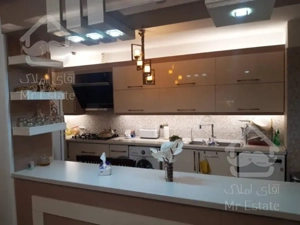 اجاره و رهن آپارتمان زعفرانیه 160  متر شیک