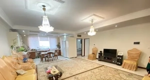 ۹۷ متر / فول امکانات / ۲ سال ساخت