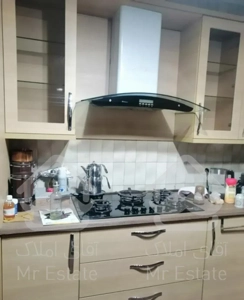 110 متر آپارتمان نزدیک مترو شریعتی قابل تبدیل