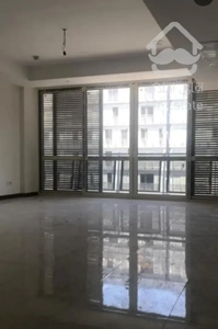 135متر/دوخواب/۳طرف نورگیر/فردوس شرق