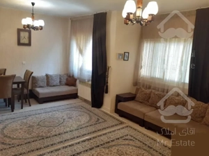 100 متر آپارتمان واقع در (جنب)  اشرفی اصفهانی