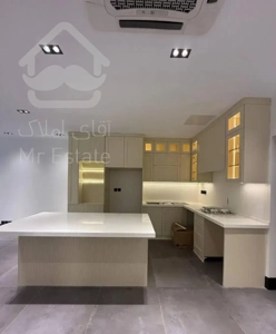 فروش آپارتمان۱۵۰متر۳خواب کلید نخورده دو پارکینگ