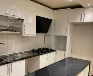 ۱۰۰ متر/ نقشه ها بی عیب و نقص/ تک واحدی/ صادقیه