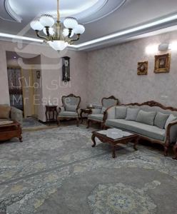۸۲ متری / طبقه اول / فول امکانات / قائمیه / جنوبی